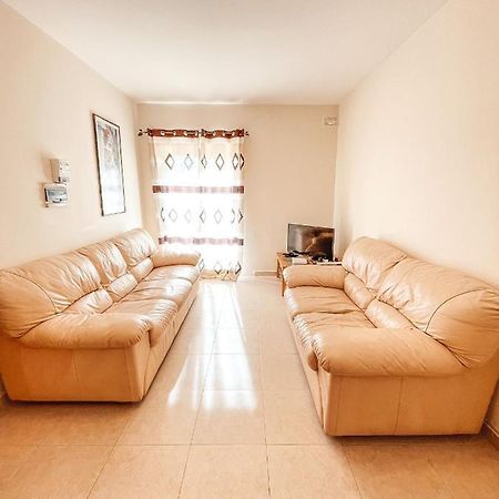 Stresa Court Apartments Saint Julian's ภายนอก รูปภาพ