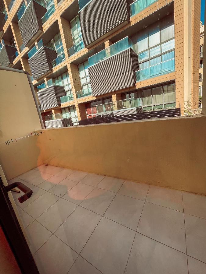 Stresa Court Apartments Saint Julian's ภายนอก รูปภาพ